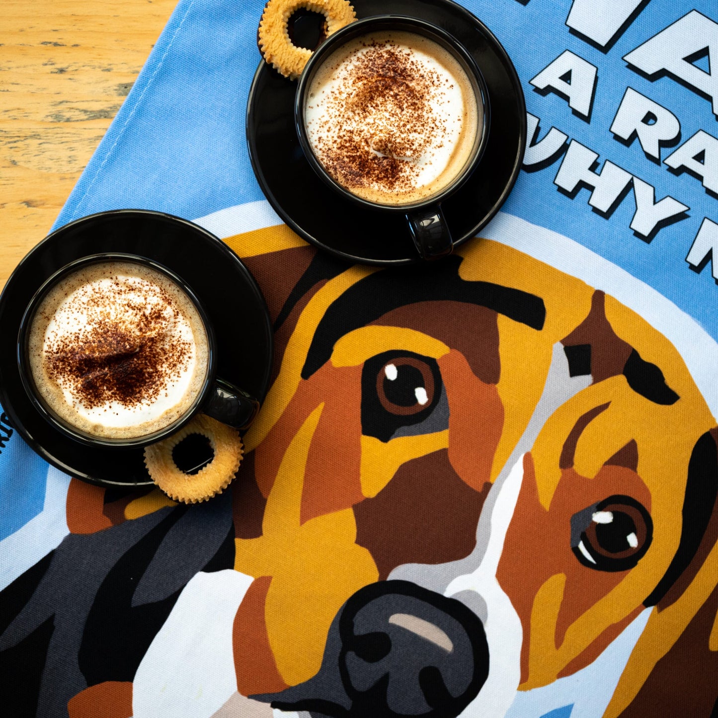 BEAGLE IN SITU1(coffees and cookies-zoom in)_TeaTowel_Artist2_GUL_0698